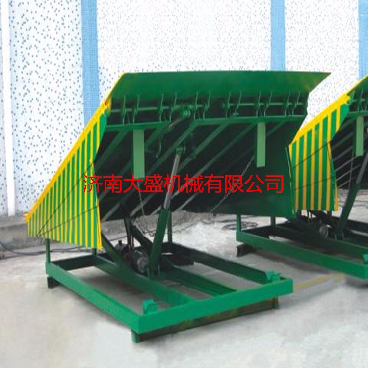 固定式登車(chē)橋